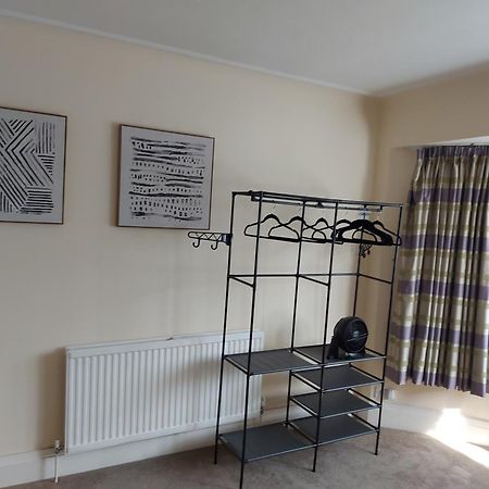 Large 4 Bedrooms Golders Green Londra Dış mekan fotoğraf