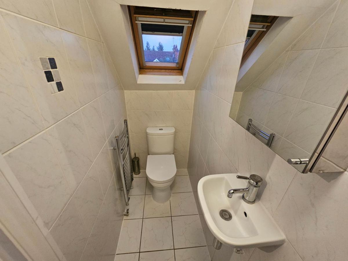 Large 4 Bedrooms Golders Green Londra Dış mekan fotoğraf