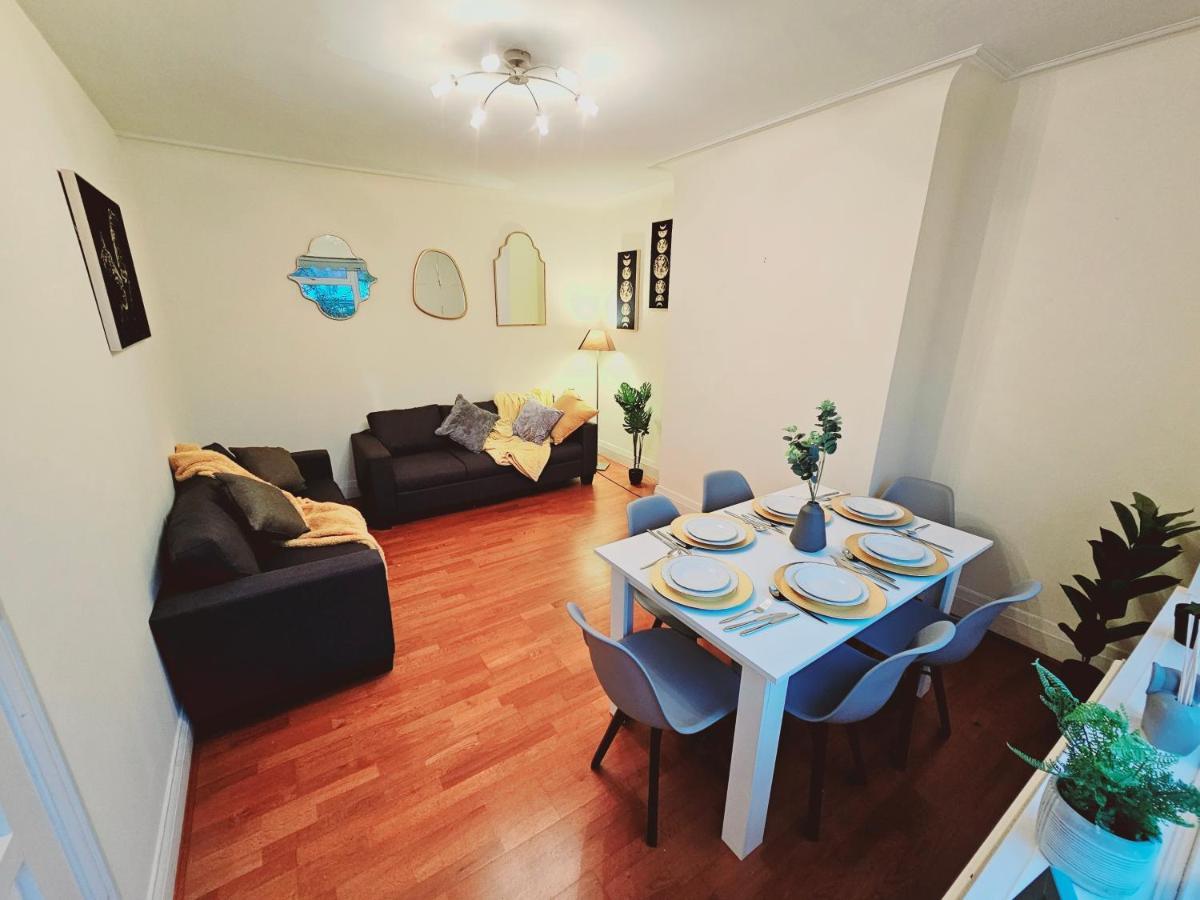 Large 4 Bedrooms Golders Green Londra Dış mekan fotoğraf